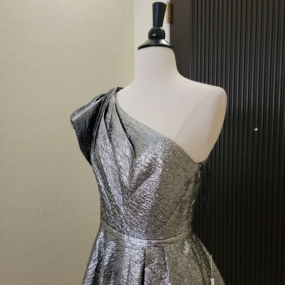 Mac Duggal 67906 Silver 4 One Shoulder Brocade Bow Midi Dress Evening Metallic - Picture 7 of 10
